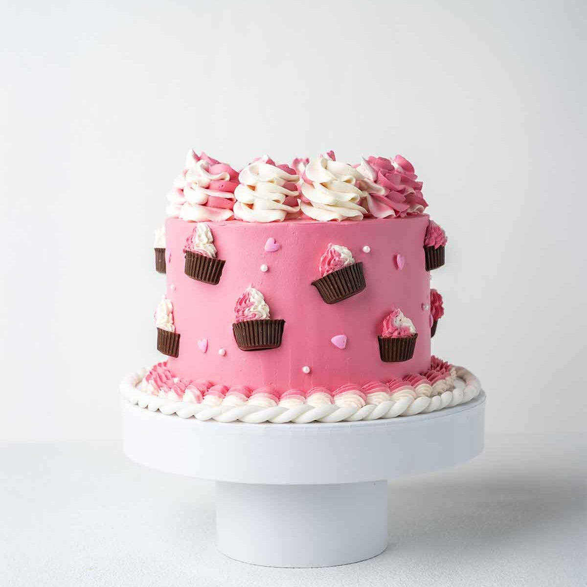 1kg Pink Cups and Cream Cake