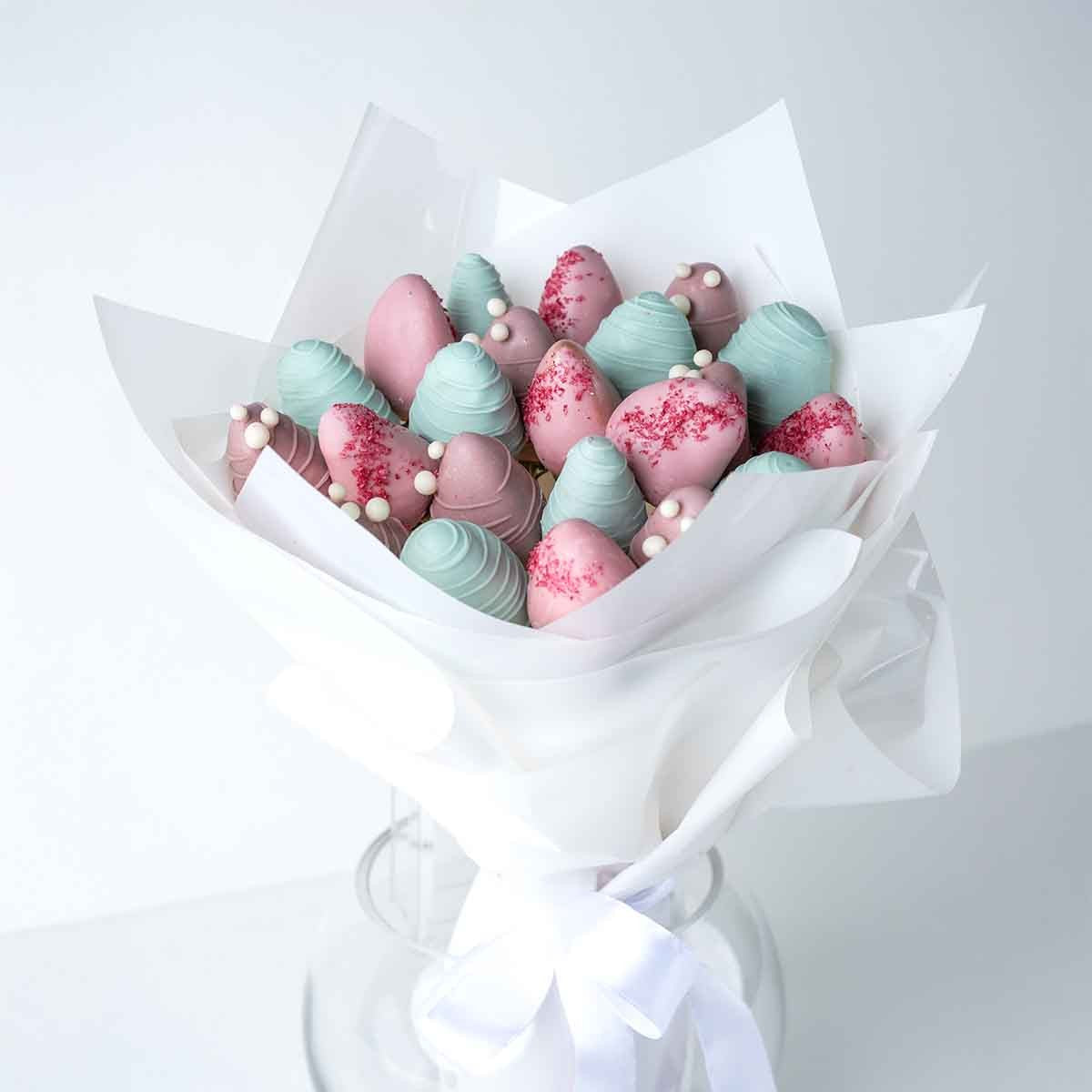 22 Pastel Strawberries Bouquet