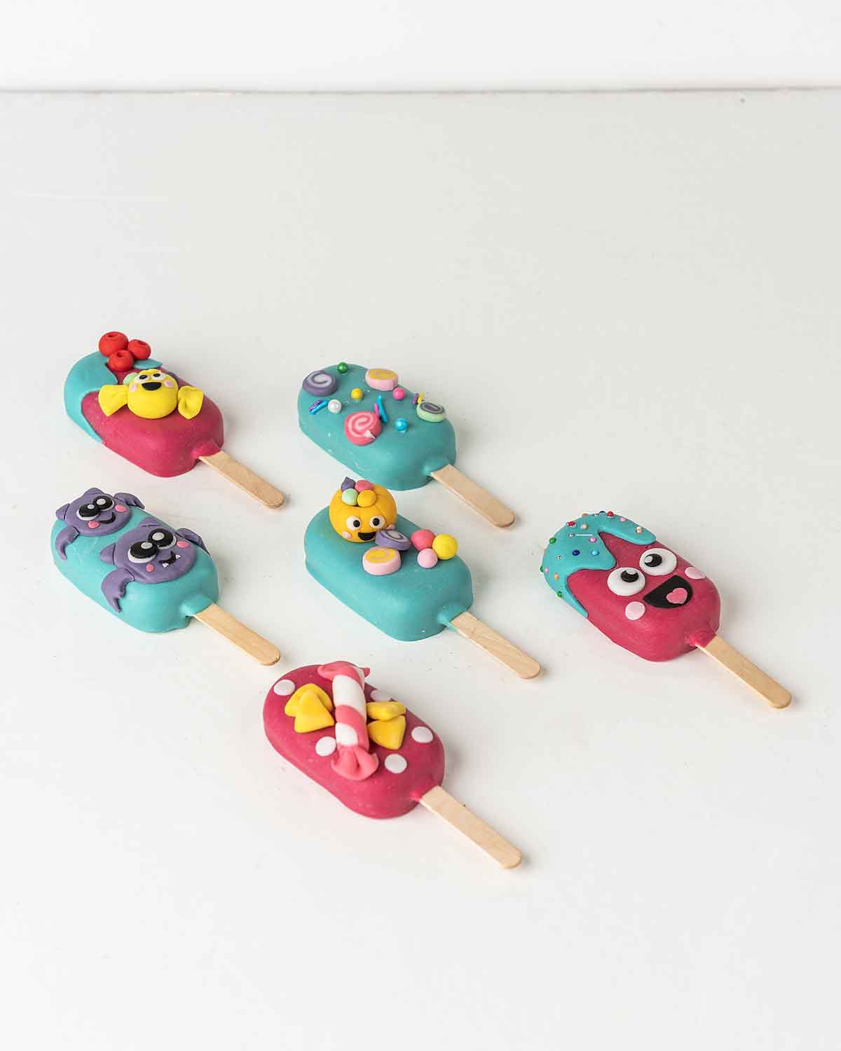 cute-colorful-spooky-cakesicles