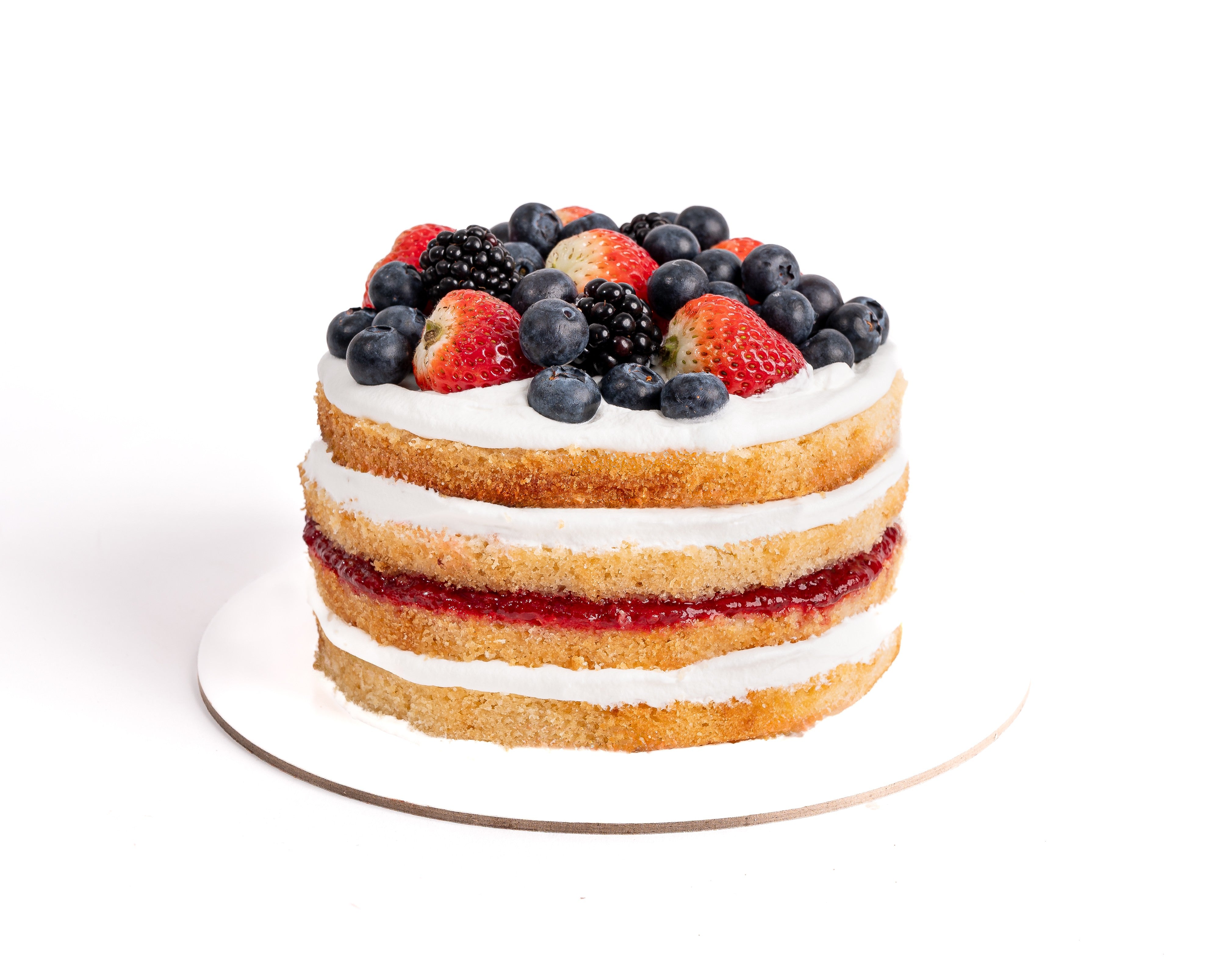 Artisan Fresh Berry Cream Cake 1kg