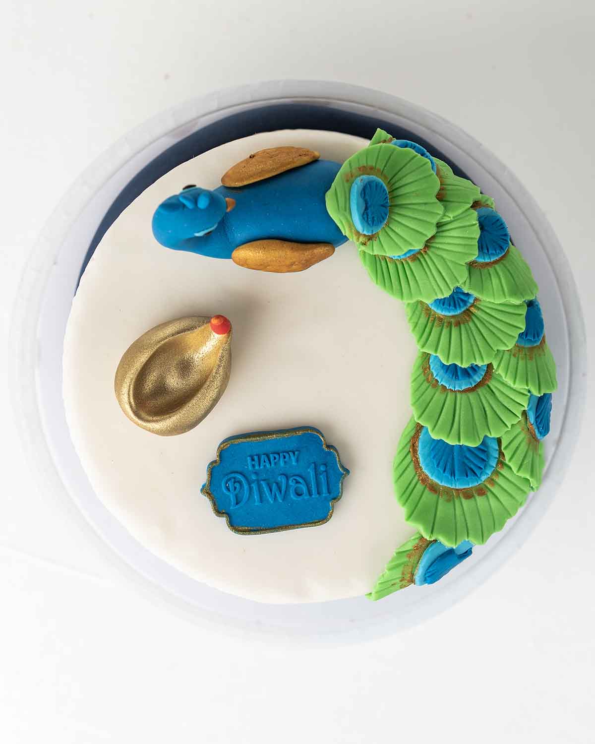 1kg Peacock Cake
