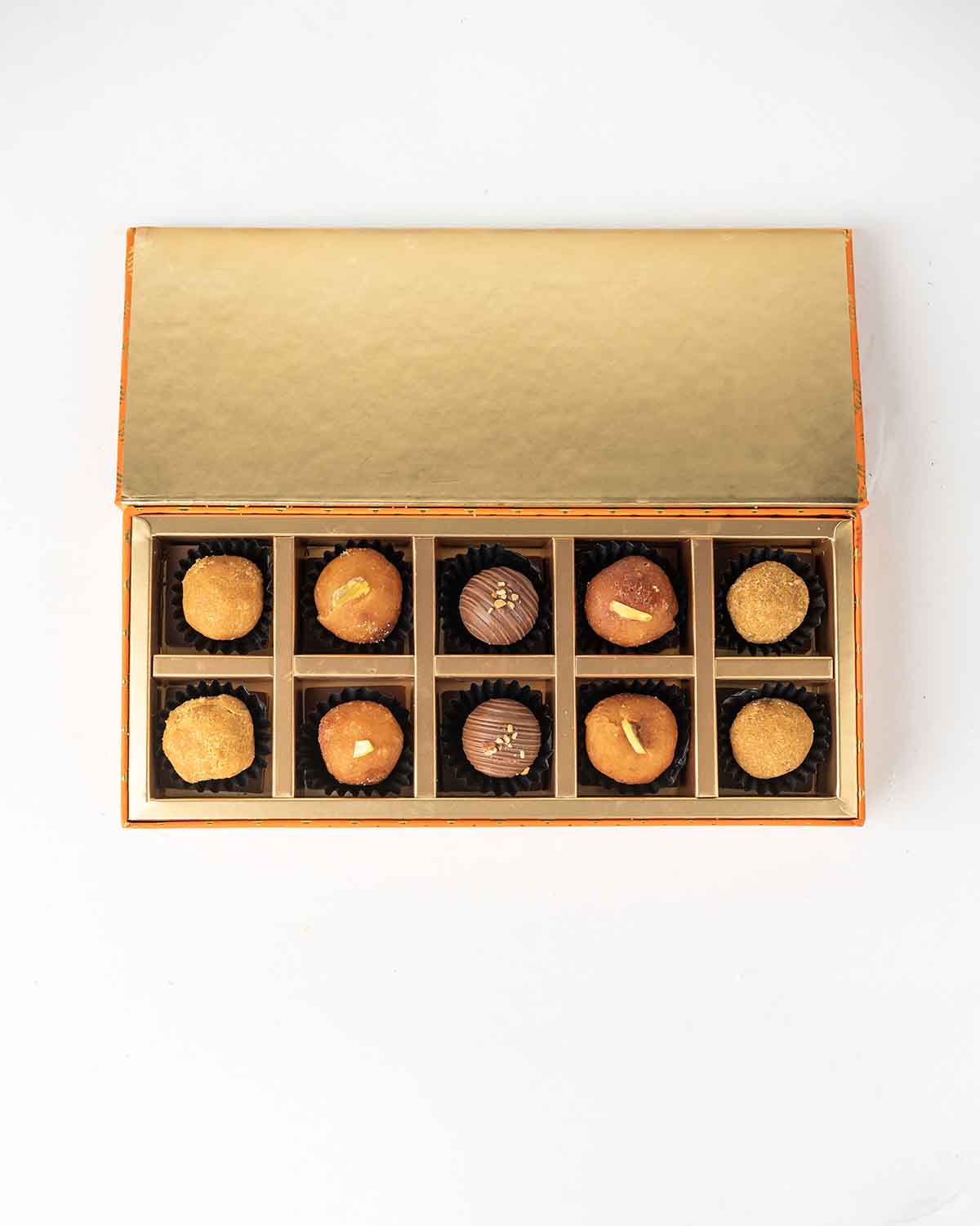 10 Ladoo's and Truffles Gift box
