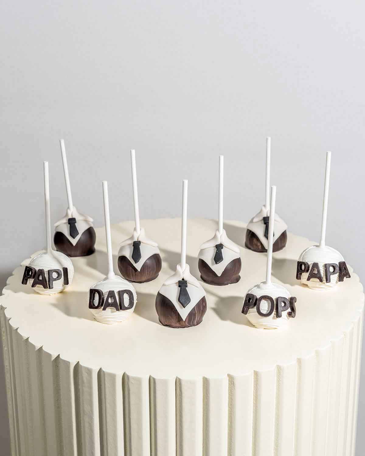 Dad POPS PAPA PAPI cake pops