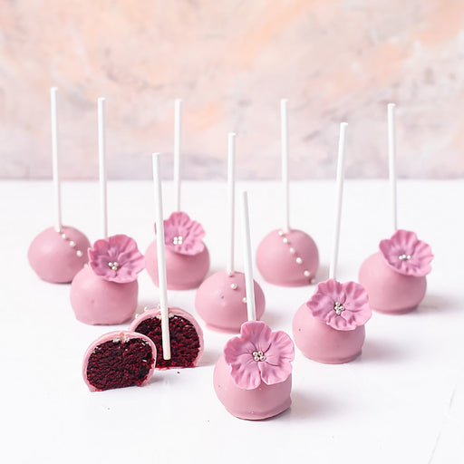 9 Designed Cake pops