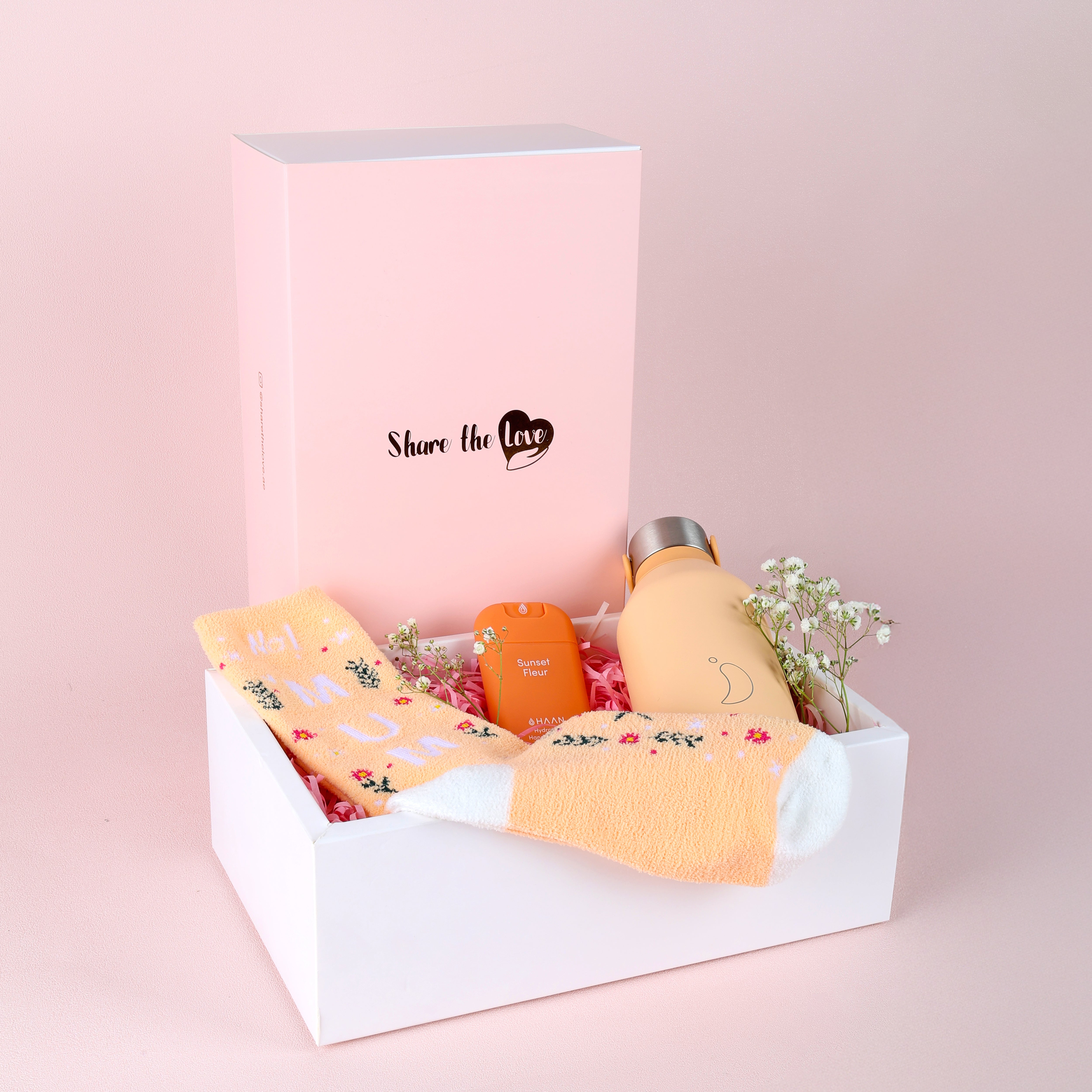 Simply Mum Essential Hamper - No 1 Mum