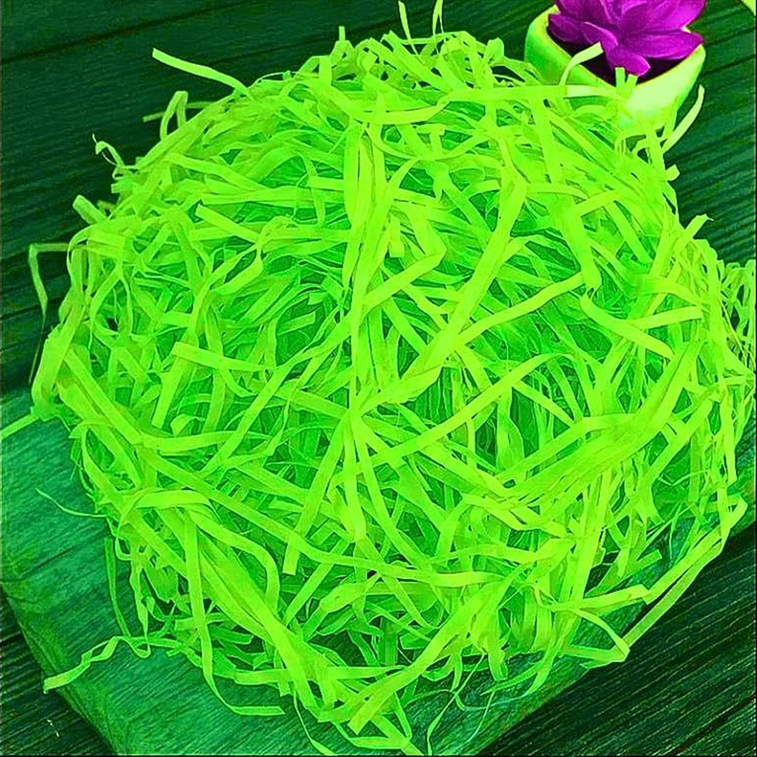 Eco-Friendly Crinkle Cut Shredded Paper Filler – 100 grams, Green