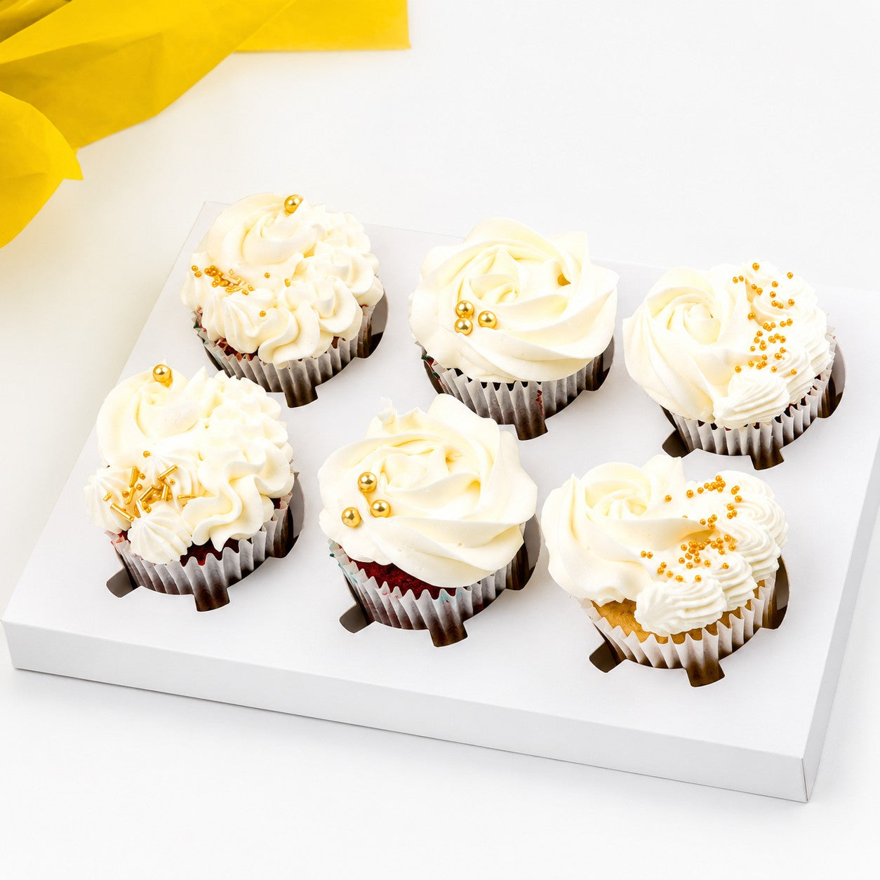 Silky White Frost Cupcakes 6pcs Gift Box