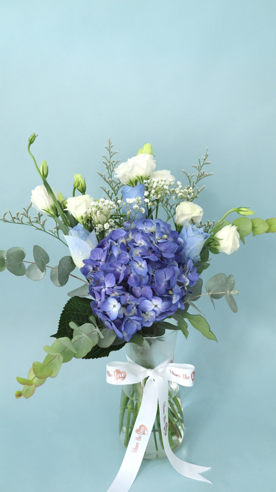 Load video: Blue Haven Bouquet