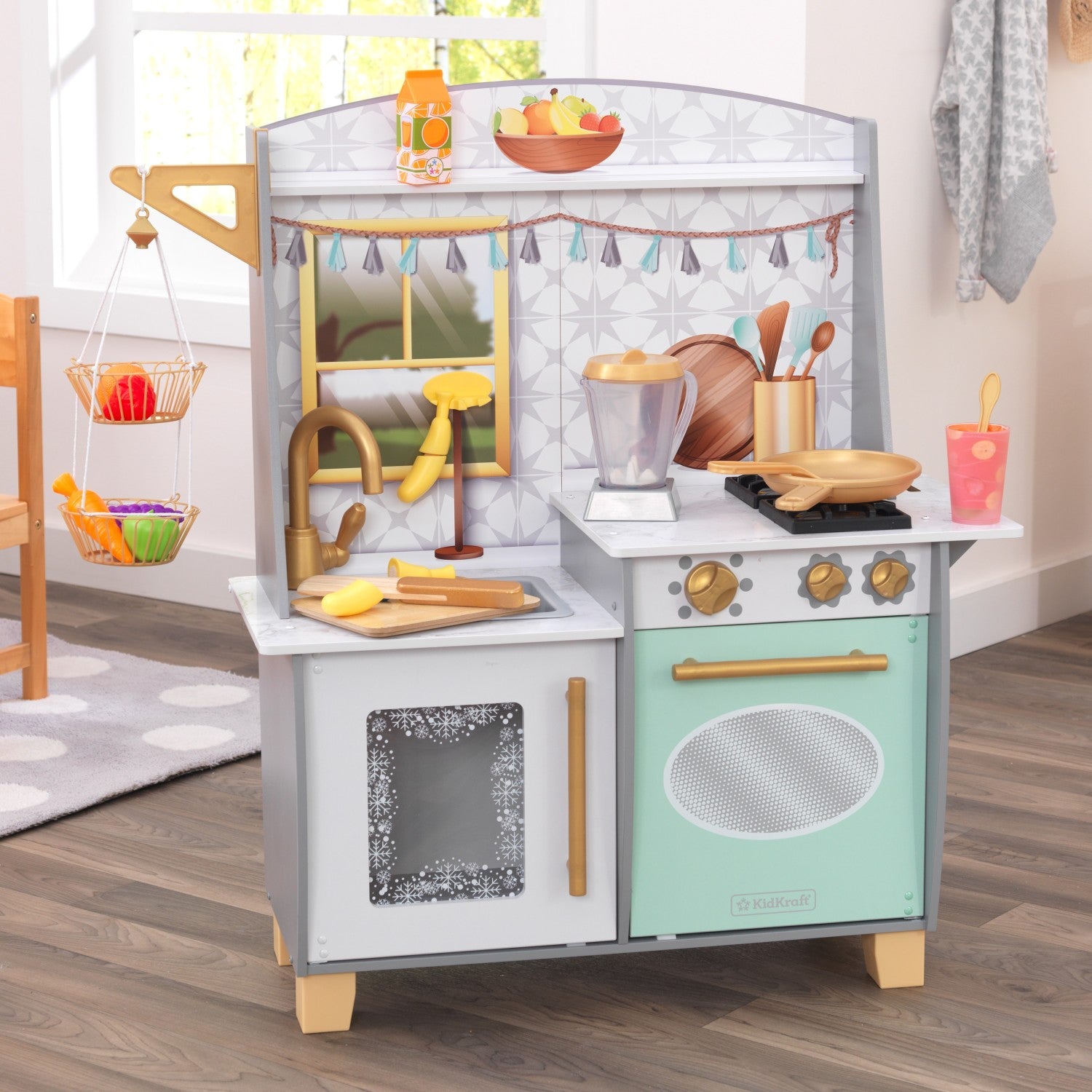 Smoothie Fun Play Kitchen