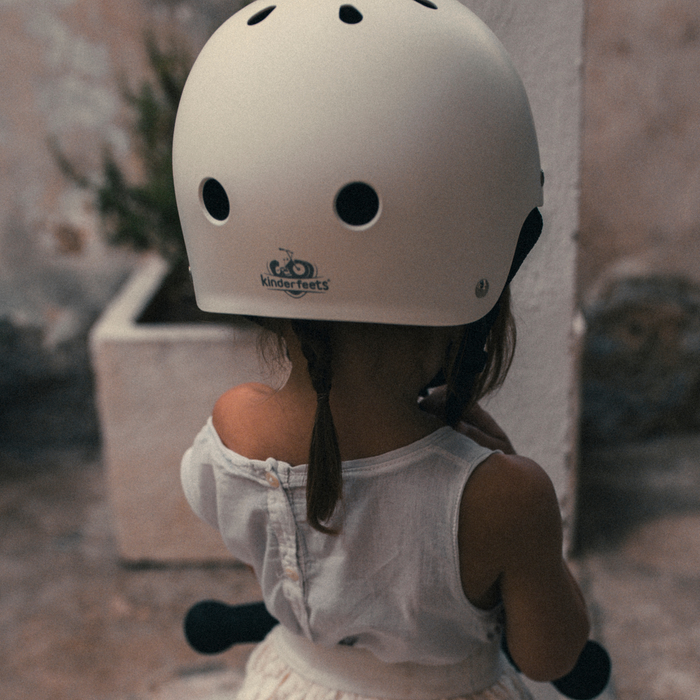 Helmet Matte White (Adjustable)