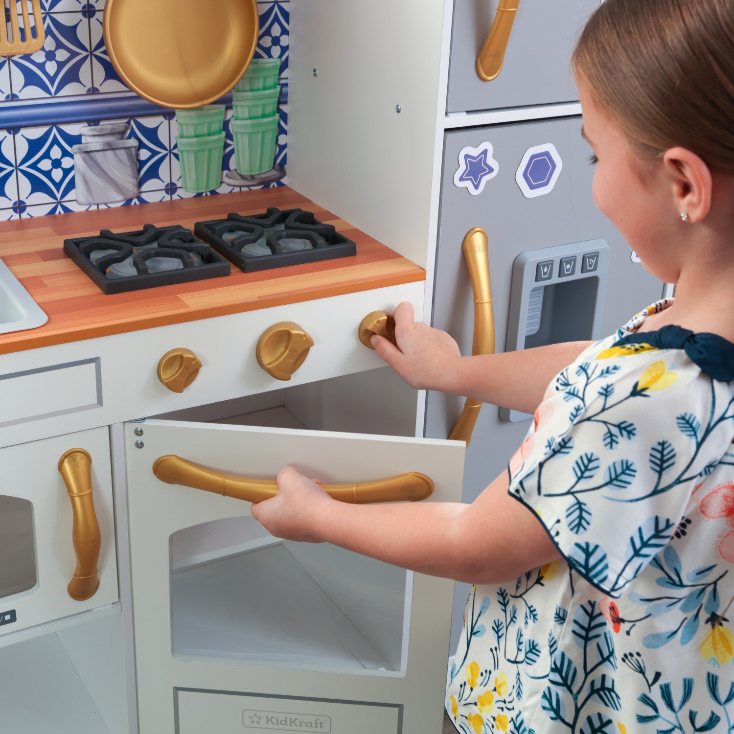 Mosaic Magnetic Play Kitchen