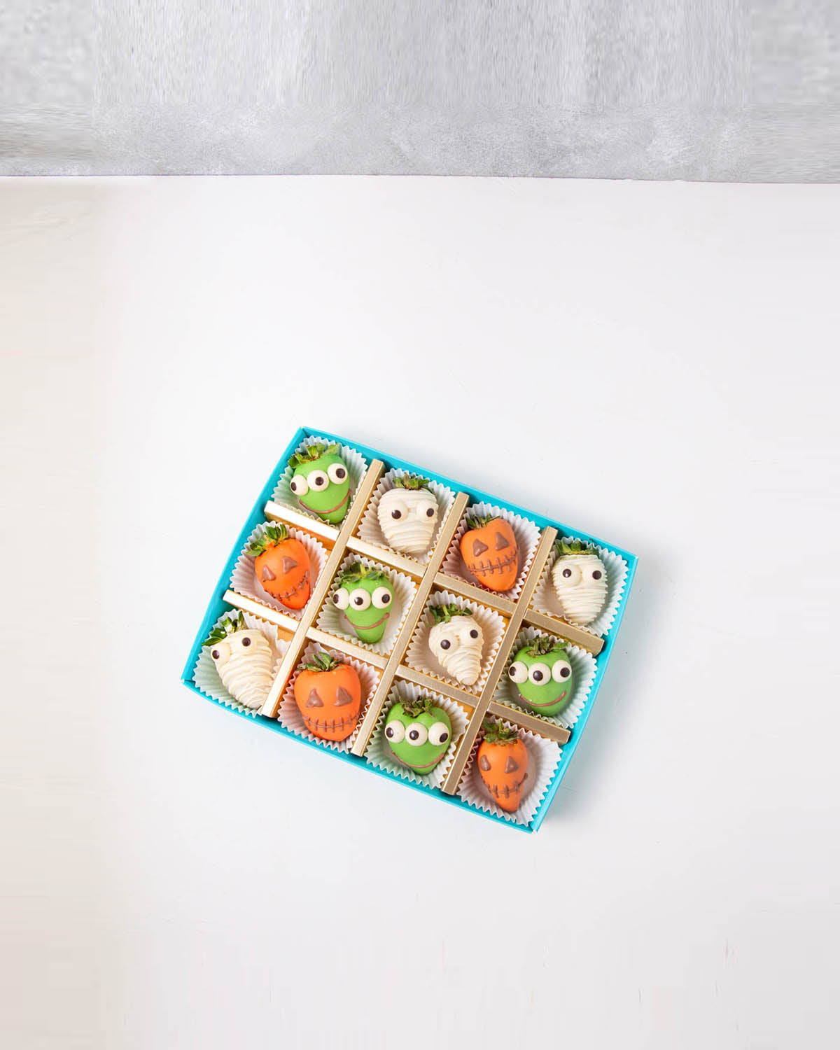 12pcs Spooky Berries